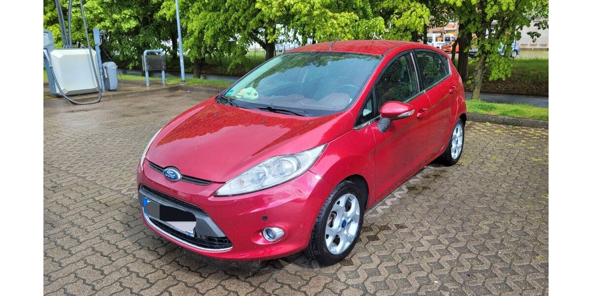 Ford Fiesta 89.326 km 4.500 &euro; Rostock 18106