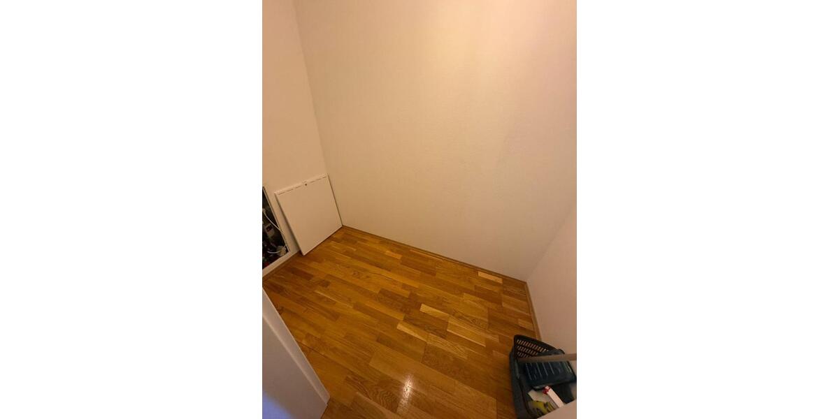 Einfamilienhaus Hanau - 2 Zimmer, 42 m&sup2;, 608&euro; | Angebot:24800005