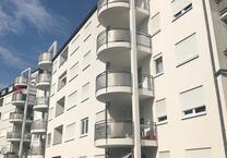 Tolle neu renovierte 4-Zimmer-Wohnung mit Aufzug+Balkon+Tiefgarage in Karlsruhe