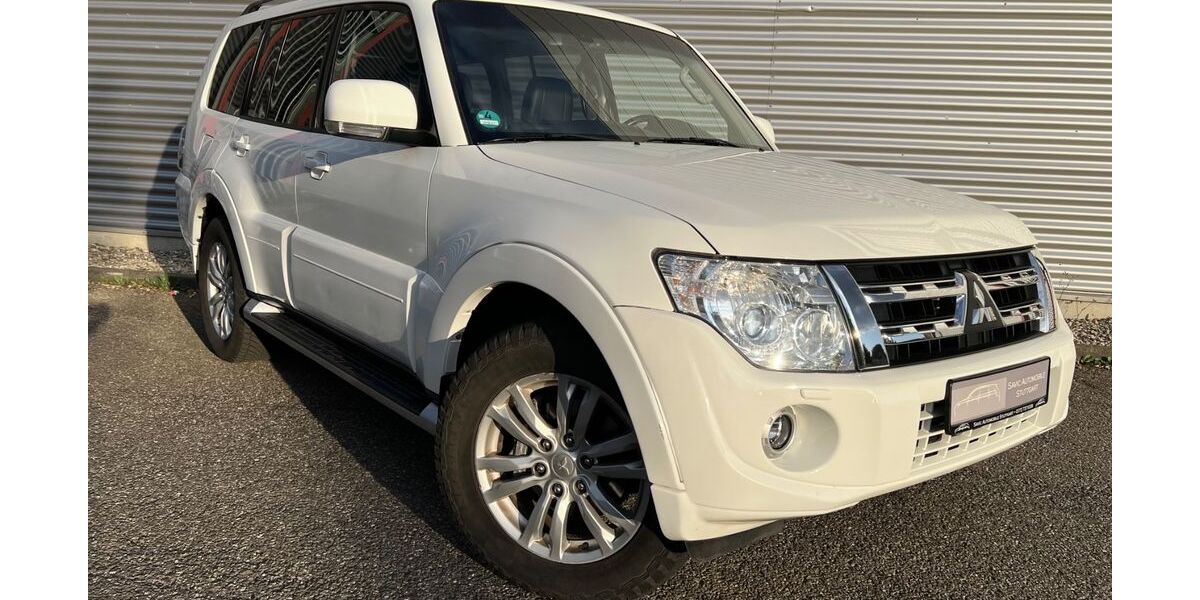 Mitsubishi Pajero 86.350 km 24.990 &euro; Stuttgart 70378