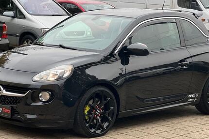 Opel Adam 113.000 km 9.900 € Essen 45359