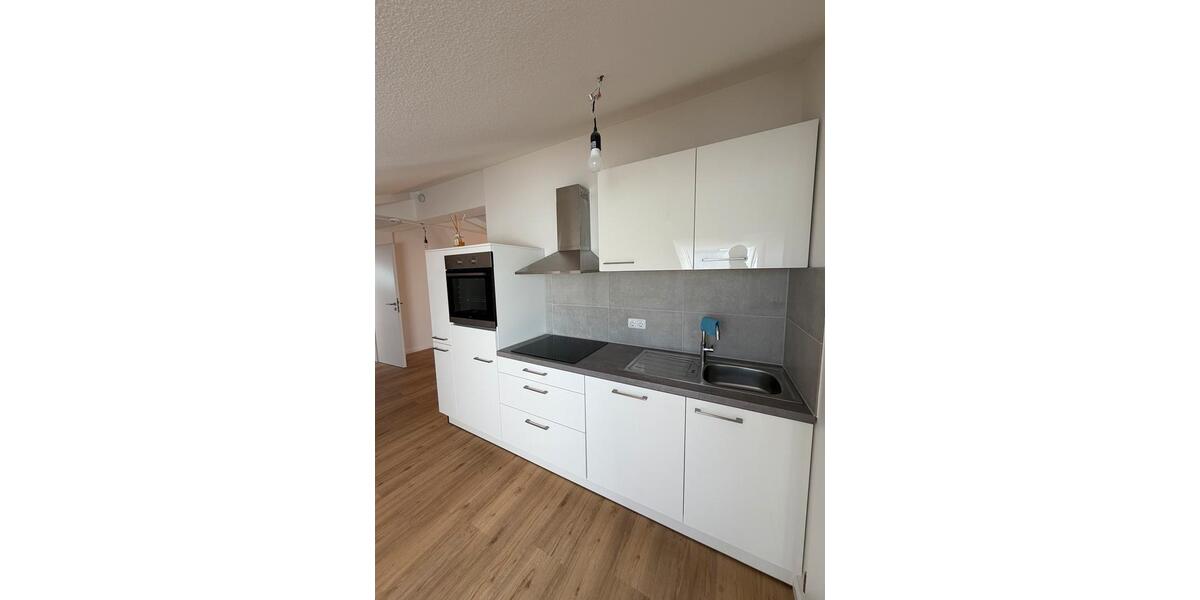 Dachgeschoßwohnung Gießen - 2 Zimmer, 65 m&sup2;, 1.180&euro; | Angebot:26339695