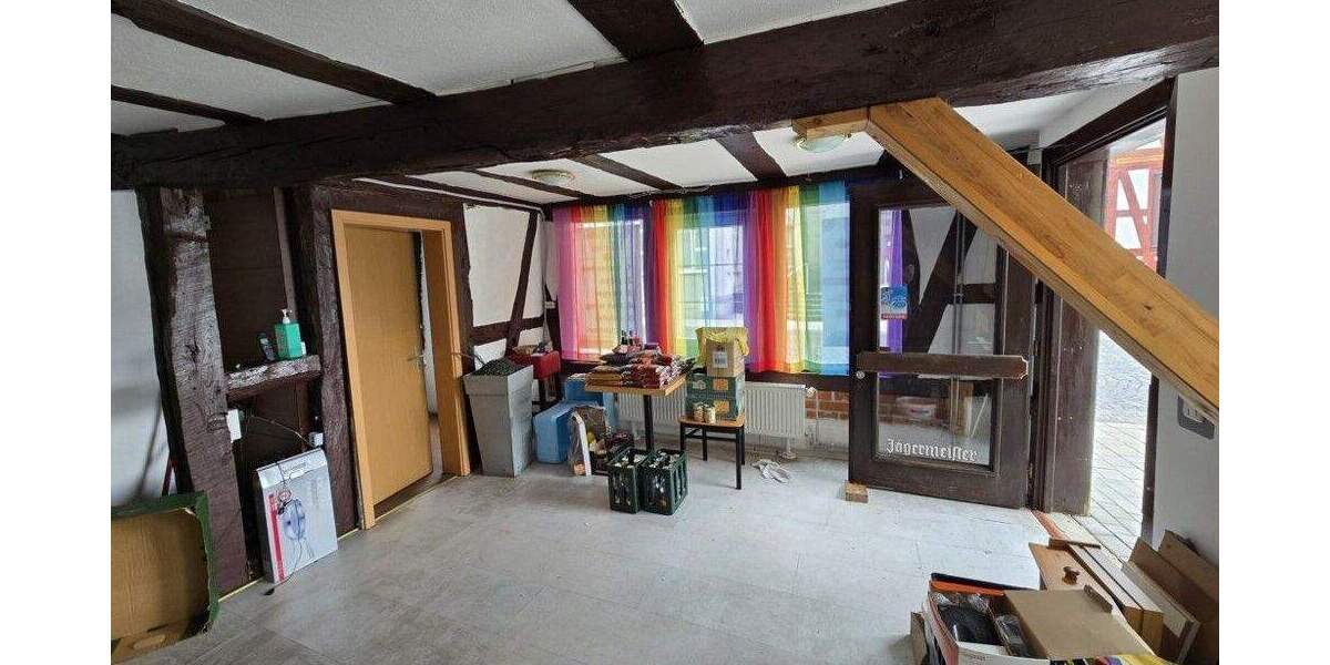 Mehrfamilienhaus, Wohnhaus Schotten - 1 Zimmer, 240 m&sup2;, 159.000&euro; | Angebot:25667647
