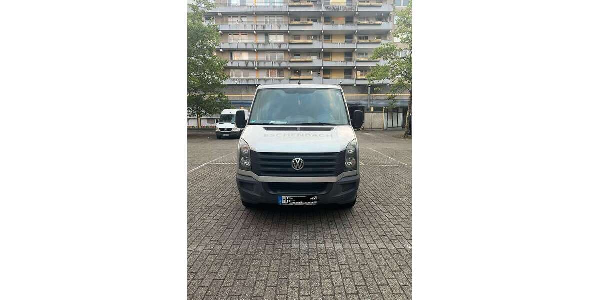 VW Crafter 176.000 km 11.500 &euro; HAMBURG 22043