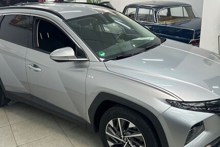 Hyundai TUCSON 94.000 km 19.999 &euro; Schwerte 58239