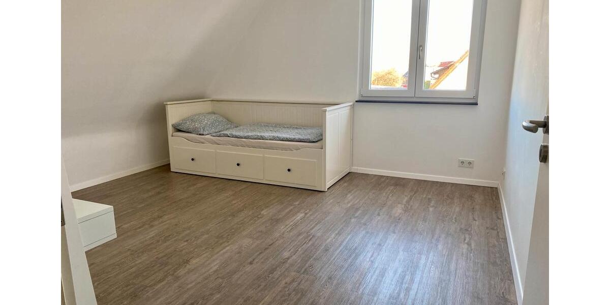 Einfamilienhaus Werneck - 5.5 Zimmer, 150 m&sup2;, 1.650&euro; | Angebot:26102331