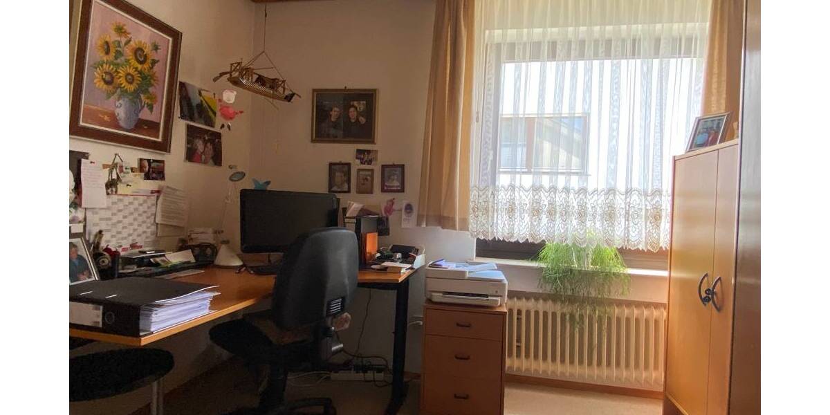 Einfamilienhaus Rottweil / Bühlingen Rottweil - 9 Zimmer, 291 m&sup2;, 489.000&euro; | Angebot:25741595