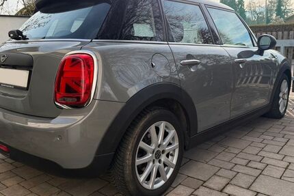 Mini ONE 47.500 km 14.900 &euro; Pullach 82049