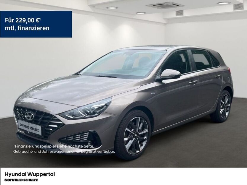 i30