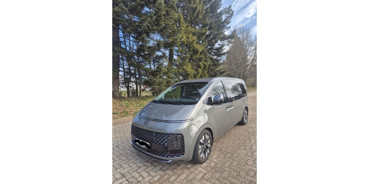 Hyundai STARIA 22.000 km 38.800 &euro; Lossburg 72290