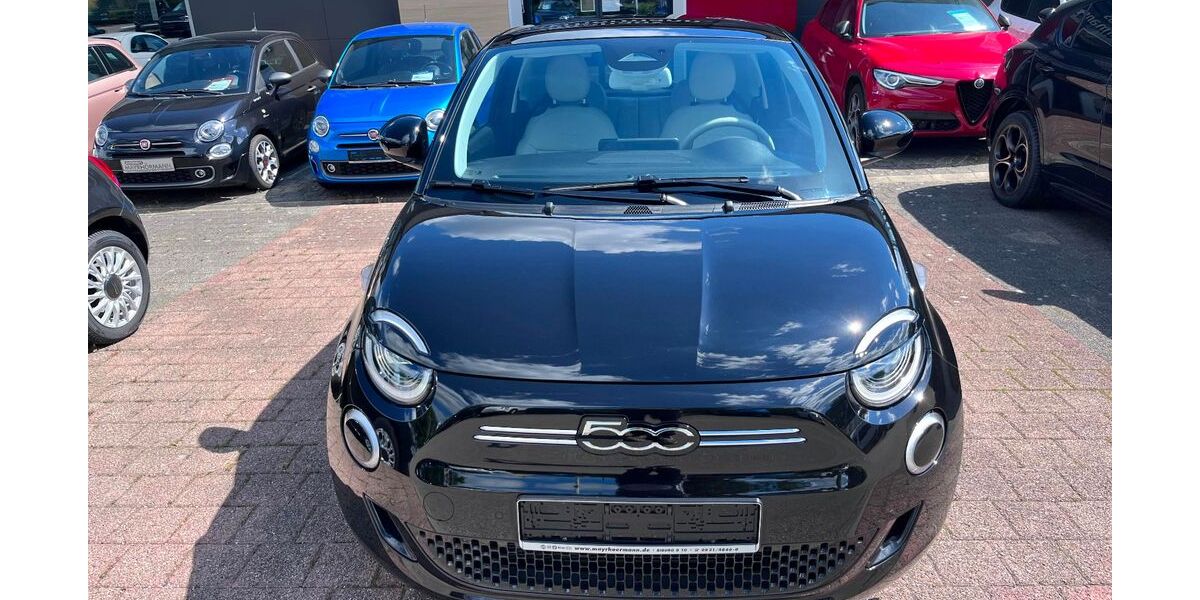 Fiat 500e 42.810 km 18.590 &euro; Diedorf / Augsburg 86420