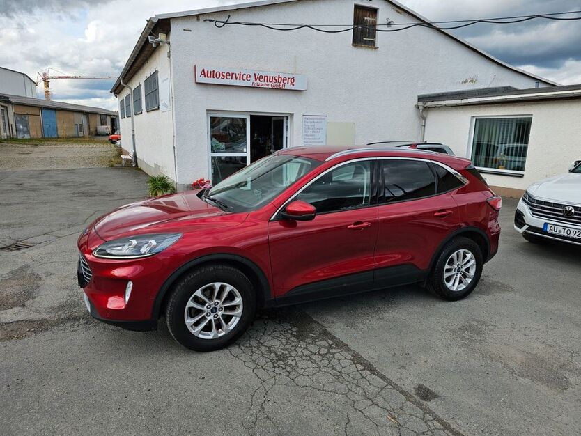 Ford Kuga 45.300 km 21.900 € Drebach OT Venusberg 09430