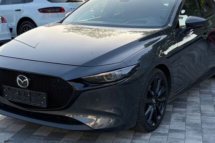 Mazda 3 98.000 km 19.990 &euro; Duderstadt 37115