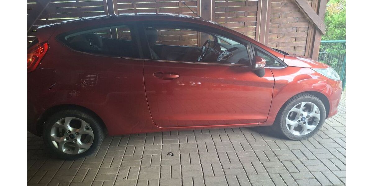 Ford Fiesta 144.000 km 3.799 &euro; Bad Wildungen 34537