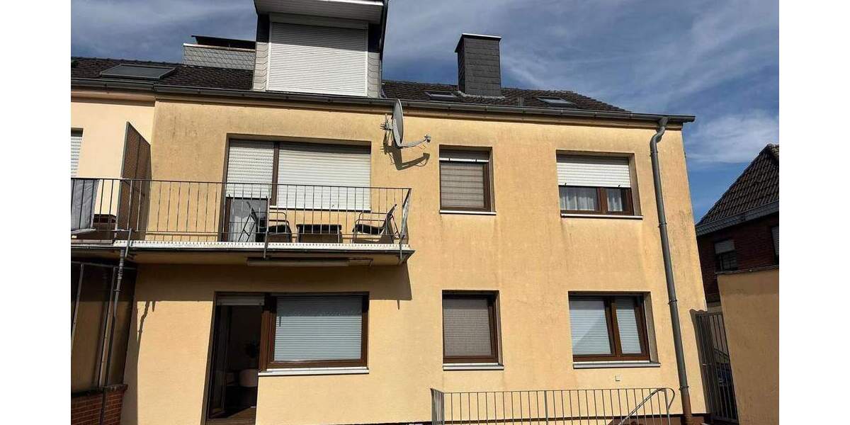 Mehrfamilienhaus, Wohnhaus Bedburg Grottenherten - 7 Zimmer, 190 m&sup2;, 385.000&euro; | Angebot:25751198