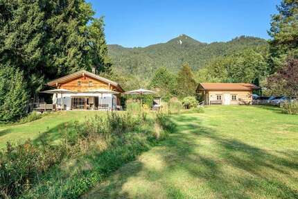 Haus zum Kaufen in Lenggries 3.800.000 € 189 m² 4 zimmer