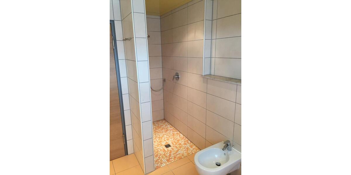 Etagenwohnung Stetten am kalten Markt - 5 Zimmer, 105 m&sup2;, 1.100&euro; | Angebot:26069442
