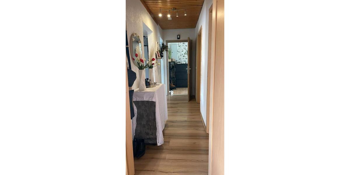 Erdgeschoßwohnung Sankt Georgen im Schwarzwald - 3 Zimmer, 80 m&sup2;, 785&euro; | Angebot:26231215