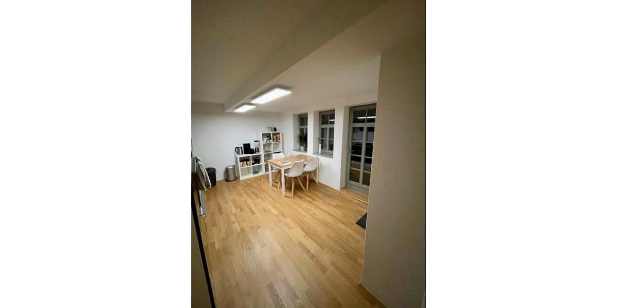 Etagenwohnung Mühlhausen (Thüringen) - 3 Zimmer, 109 m&sup2;, 830&euro; | Angebot:26394971