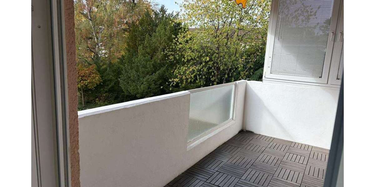 Etagenwohnung Homburg - 3 Zimmer, 84 m&sup2;, 199.000&euro; | Angebot:27641852