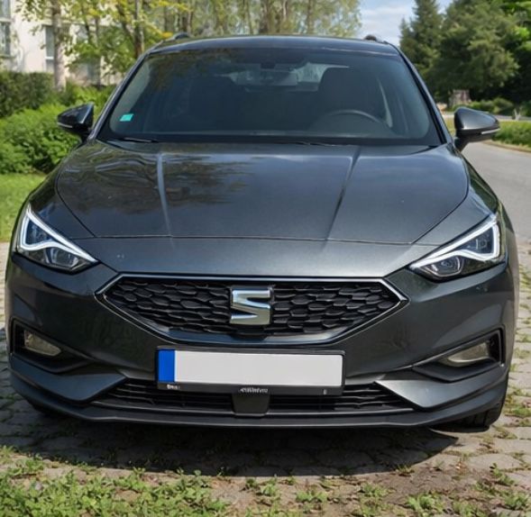 Seat Leon 76.500 km 18.699 &euro; Hohenmölsen 06679