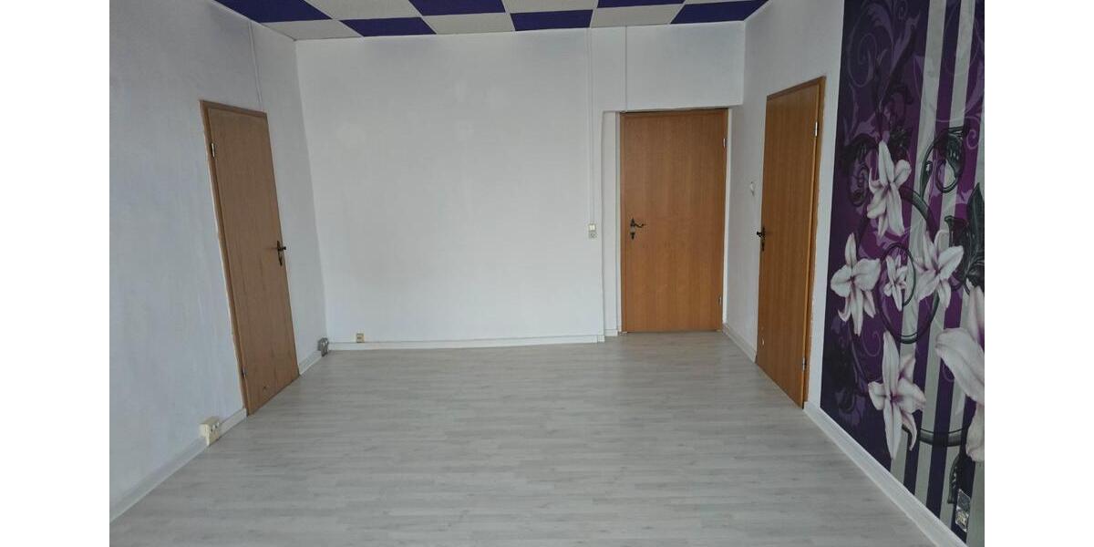 Etagenwohnung Waltershausen - 4 Zimmer, 134 m&sup2;, 938&euro; | Angebot:25756358