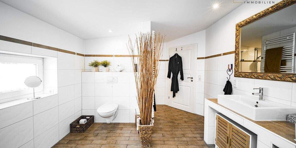 Mehrfamilienhaus, Wohnhaus Cloppenburg Emstekerfeld - 7 Zimmer, 128 m&sup2;, 515.000&euro; | Angebot:25736407
