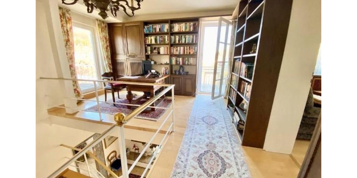 Einfamilienhaus Bad Brückenau - 9 Zimmer, 360 m&sup2;, 549.000&euro; | Angebot:26990991