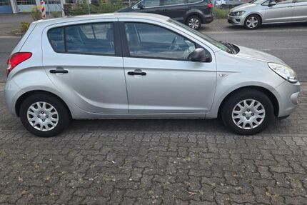 Hyundai i20 220.000 km 1.700 &euro; Aschaffenburg 63739