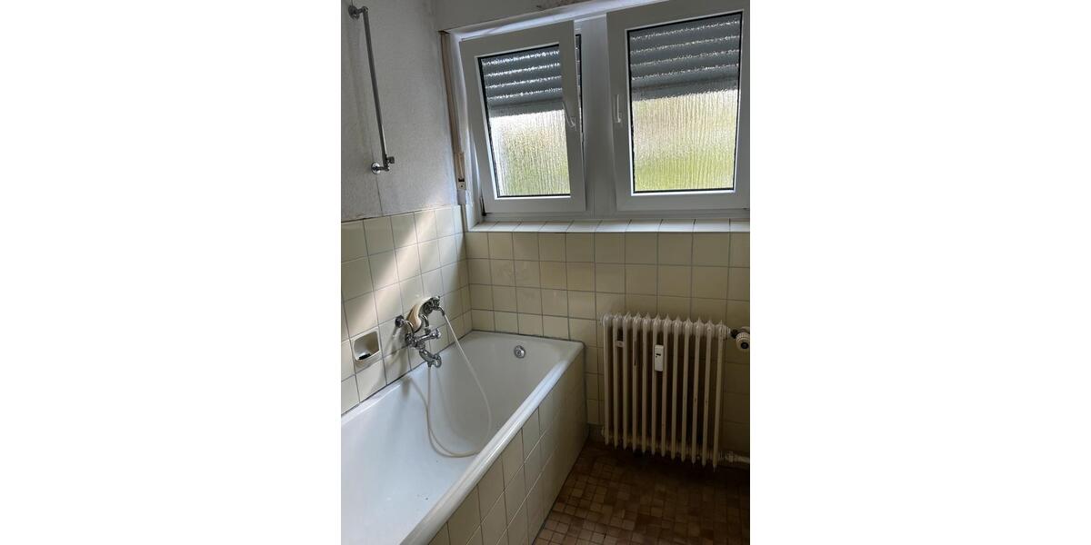 Hochparterre Darmstadt Bessungen - 4 Zimmer, 90 m&sup2;, 450.000&euro; | Angebot:27142684