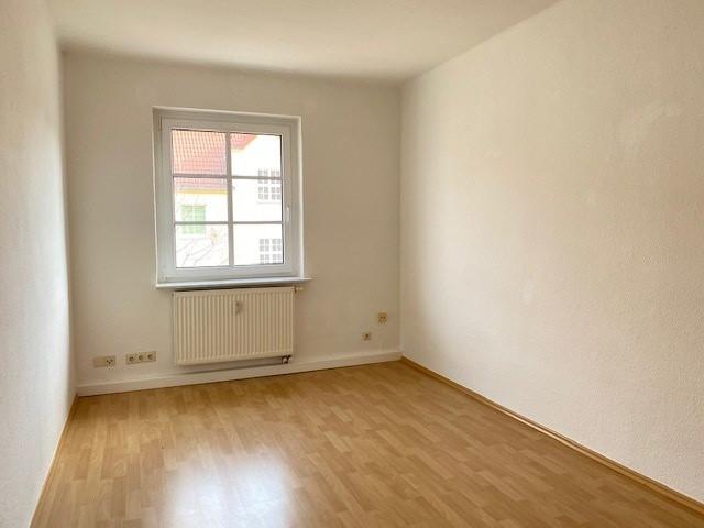 Etagenwohnung Bitterfeld-Wolfen Bitterfeld - 3 Zimmer, 56 m&sup2;, 404&euro; | Angebot:26087093