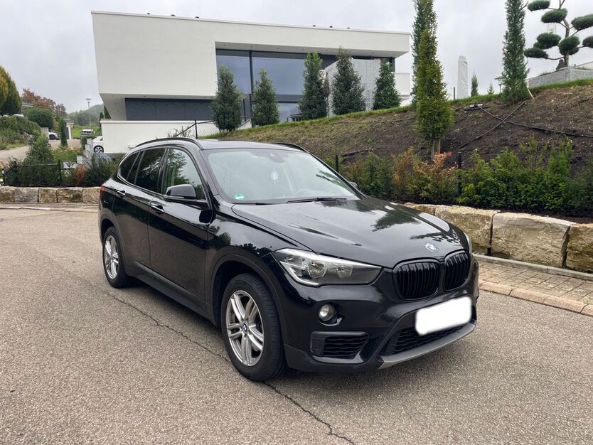 BMW X1 202.500 km 15.700 € Albershausen 73095