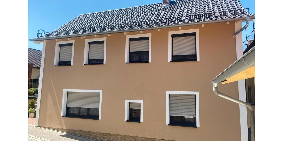 Mehrfamilienhaus, Wohnhaus Rottenburg an der Laaber - 5 Zimmer, 145 m&sup2;, 335.000&euro; | Angebot:27050048