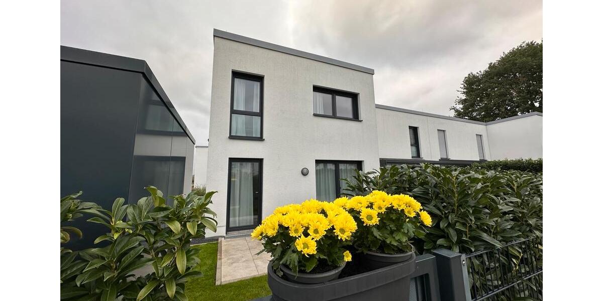 Reihenhaus Hanau Kesselstadt - 4 Zimmer, 108 m&sup2;, 2.220&euro; | Angebot:24660370