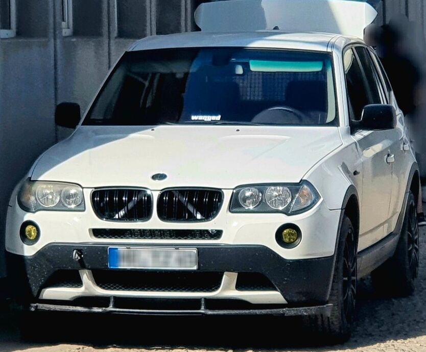 BMW X3 210.428 km 4.200 € Dillenburg 35683