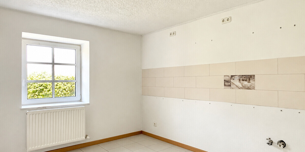 HORN IMMOBILIEN ++ großzügiges Objekt mit verschiedenen Nutzungsmöglichkeiten, Sadelkow bei Friedland - Mehrfamilienhaus, Wohnhaus Datzetal / Sadelkow Sadelkow | Angebot:26807682