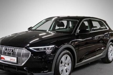 Audi e-tron 29.824 km 27.740 € Stuttgart 70469