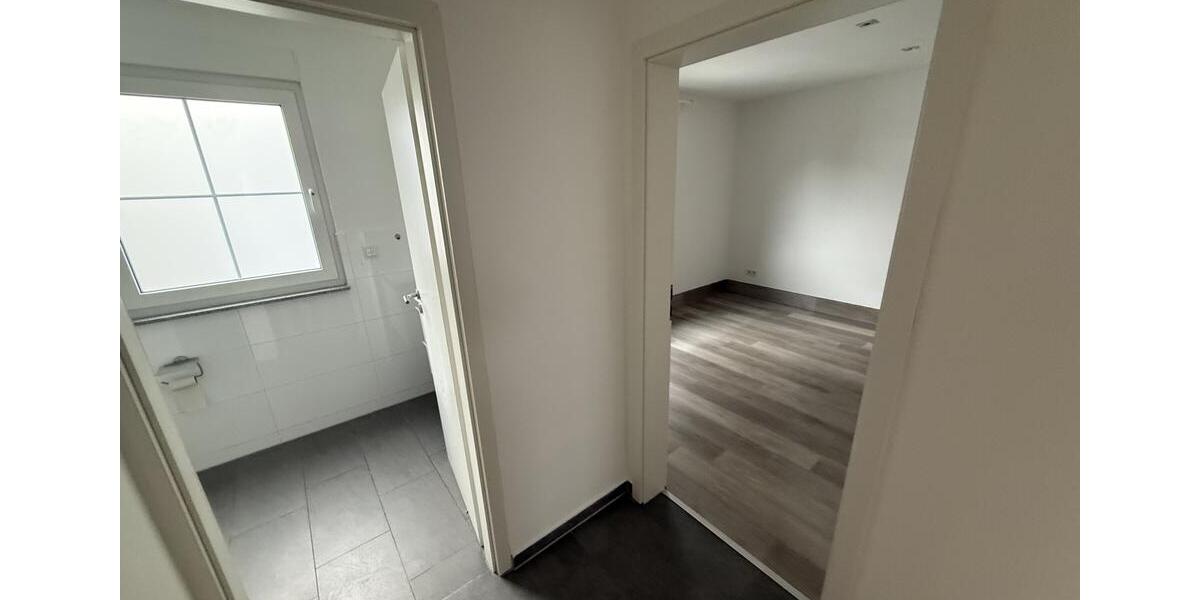 Einfamilienhaus Kerpen - 10 Zimmer, 245 m&sup2;, 3.000&euro; | Angebot:24689121