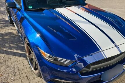 Ford Mustang 92.500 km 23.000 &euro; Waldachtal 72178