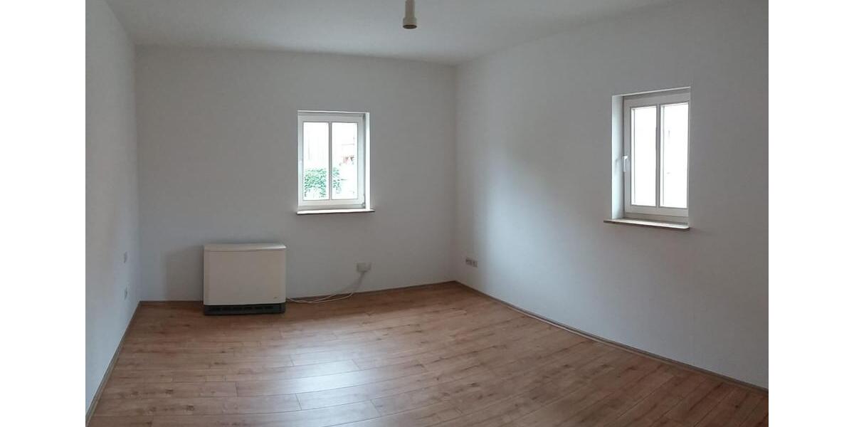 Vermiete kleines Haus 4 zimmer