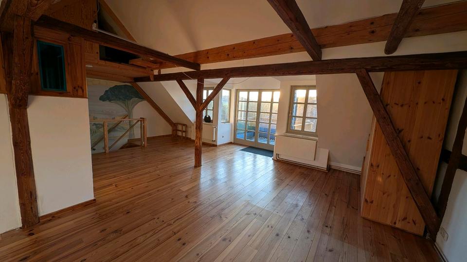 Einfamilienhaus Frankenberg (Eder) - 2 Zimmer, 94 m&sup2;, 750&euro; | Angebot:26320831
