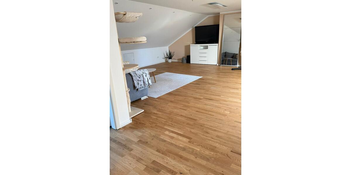 Etagenwohnung Traunreut Irsing - 6 Zimmer, 150 m&sup2;, 450.000&euro; | Angebot:26552015