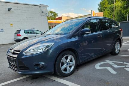 Ford Focus 199.202 km 5.850 &euro; München 81249