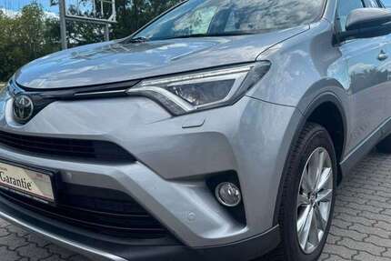 Toyota RAV4 120.435 km 17.999 &euro; Schkopau 06258