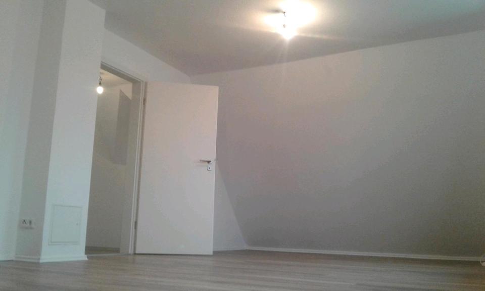 Dachgeschoßwohnung Sassenberg - 2 Zimmer, 65 m&sup2;, 700&euro; | Angebot:25965187