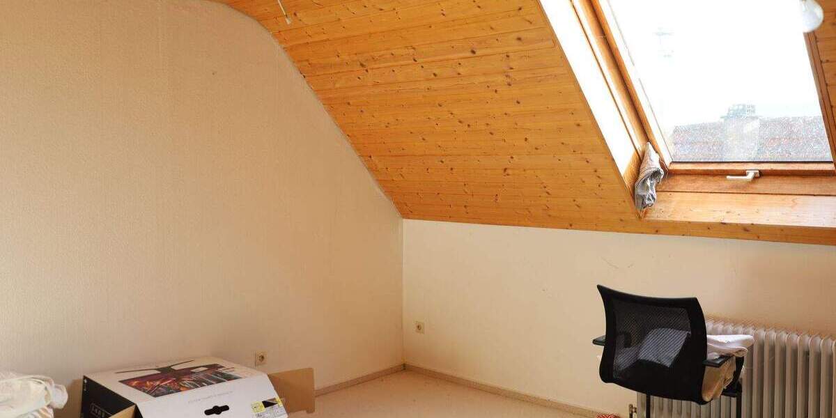 Mehrfamilienhaus, Wohnhaus Meßstetten Oberdigisheim - 7 Zimmer, 202 m&sup2;, 245.000&euro; | Angebot:25775849