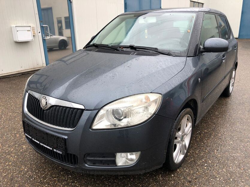 Skoda Fabia 242.000 km 990 € Spaichingen 78549