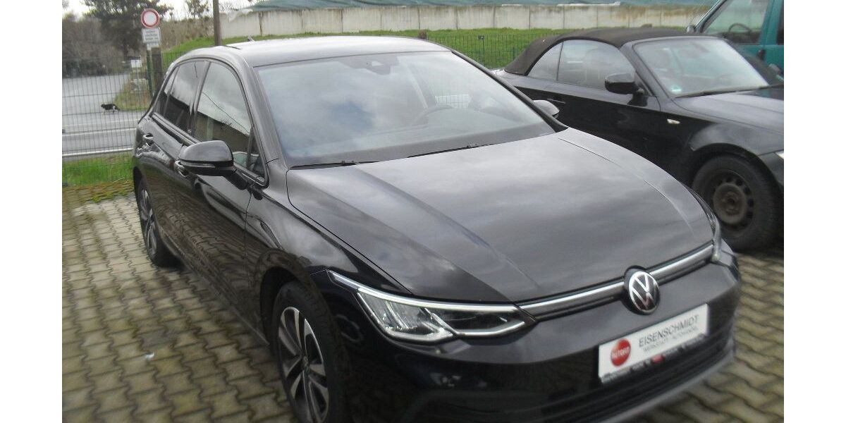 VW Golf 141.829 km 15.685 &euro; Schkölen 07619