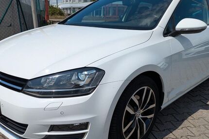 VW Golf 120.000 km 13.400 € Rauenberg 69231
