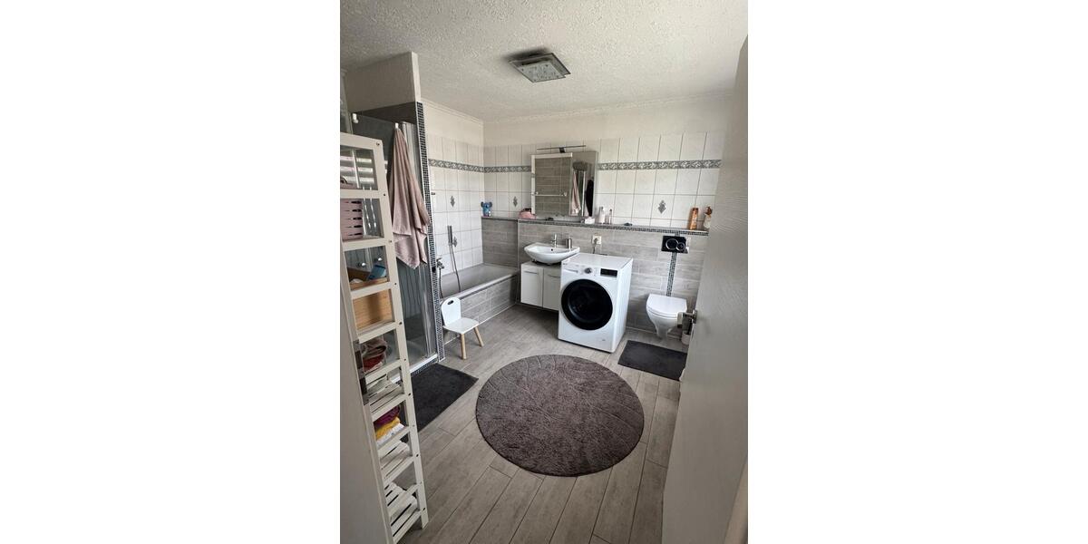 Einfamilienhaus Liepgarten - 4 Zimmer, 140 m&sup2;, 180.000&euro; | Angebot:27085134